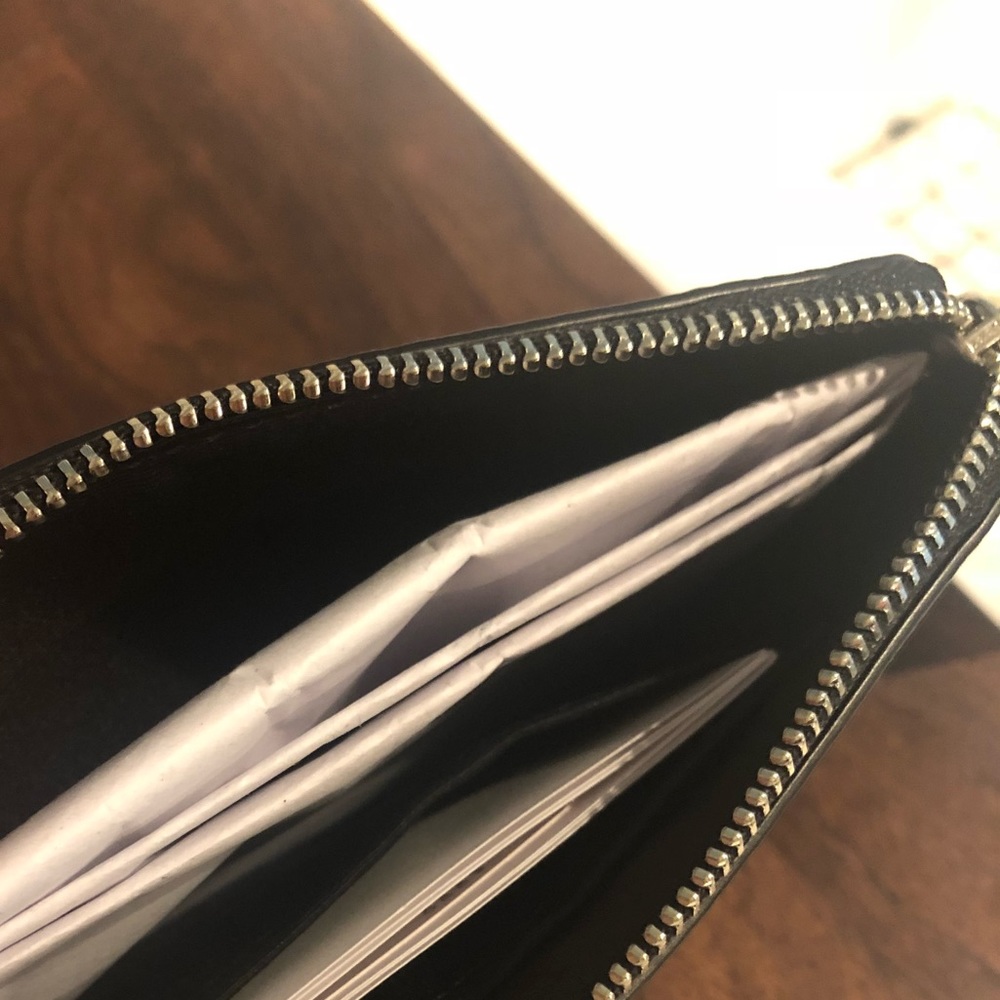 🚨1 left🚨Coach🐎Corner Zip Wristlet - Picture 3 of 5